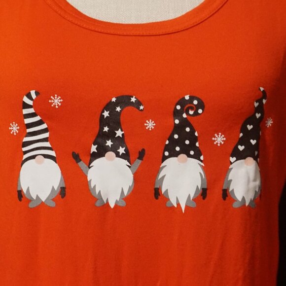 Santa’s Treasures Red Long Sleeve Tee Black and White Gnomes Women’s Medium - Picture 2 of 9
